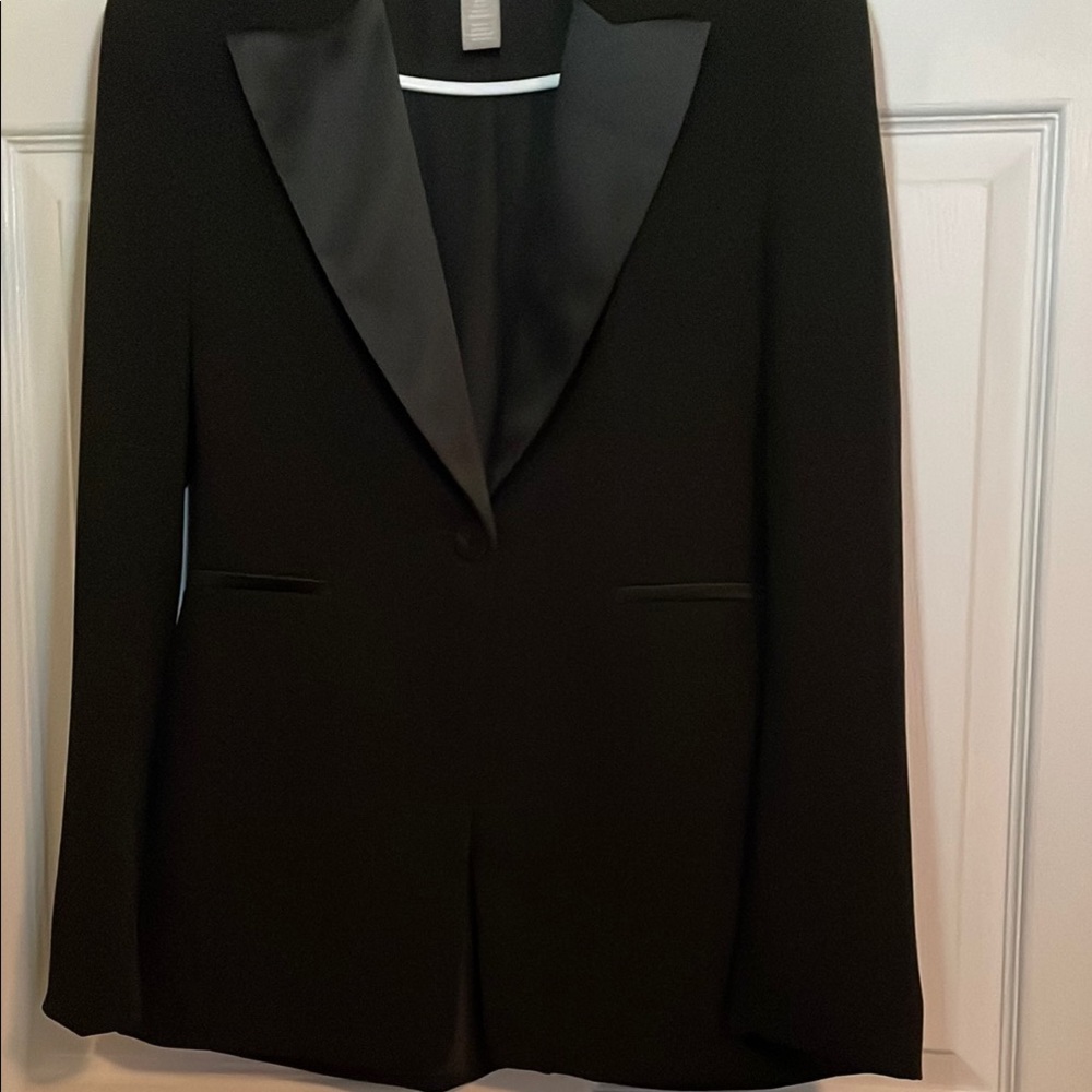 Elegant Black Blazer